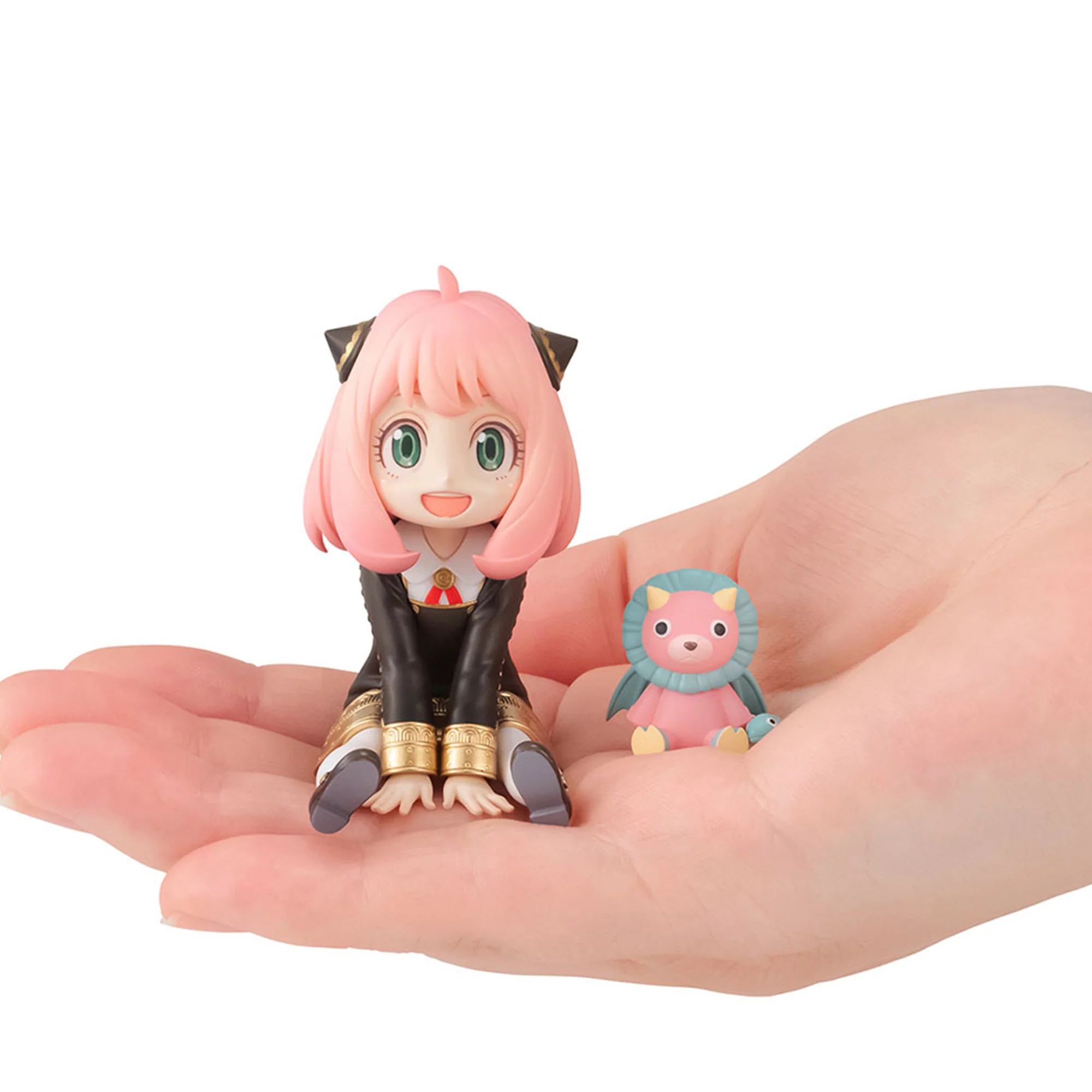 Spy x Family Anya Forger GEM Series Palm Size Figure - Image 4