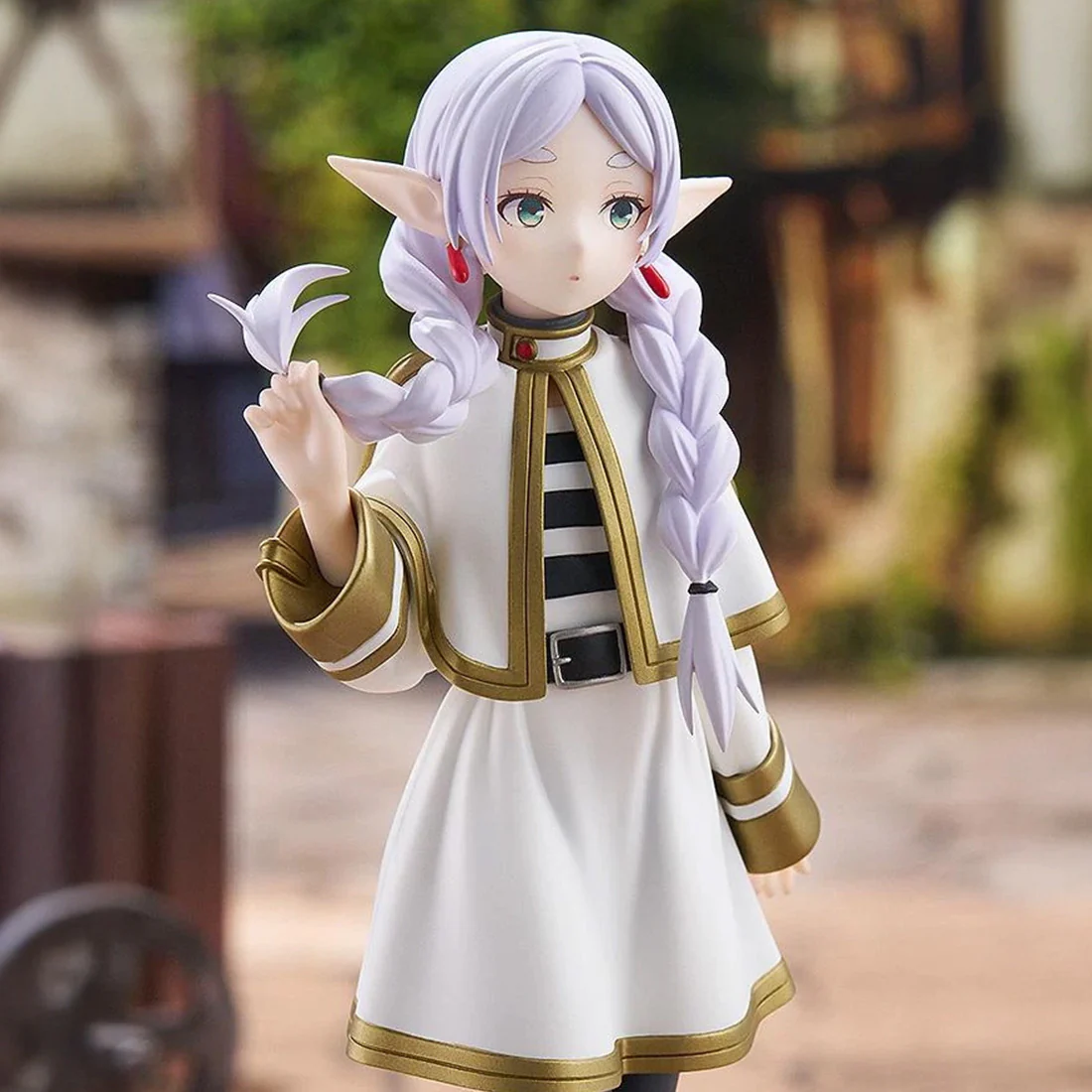 Frieren: Beyond Journey's End Frieren Braids Ver. POP UP PARADE Figure - Image 3