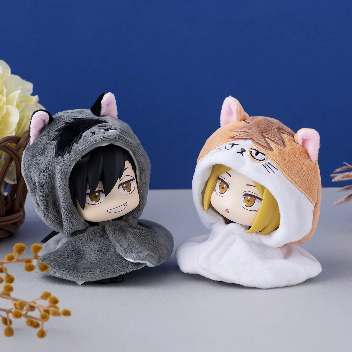 Haikyu!! Kuroo Cat (Repeat) Megahouse Lookup Cape - Image 3