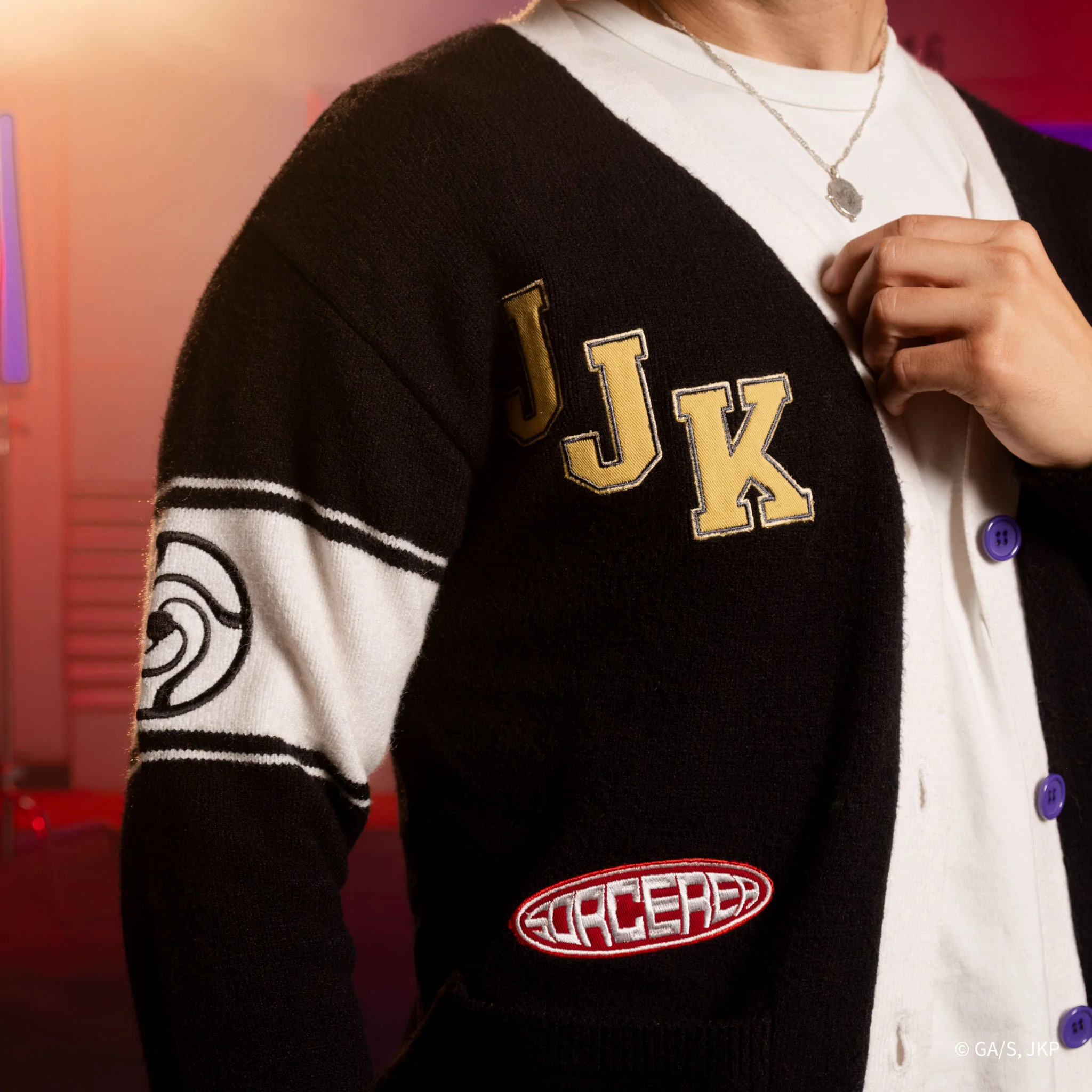 JUJUTSU KAISEN Gojo Multi Patch Cardigan - Image 3