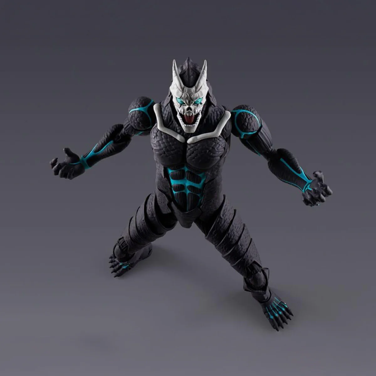 Kaiju No. 8 Tamashii Nations S.H.Figuarts Figure - Image 4