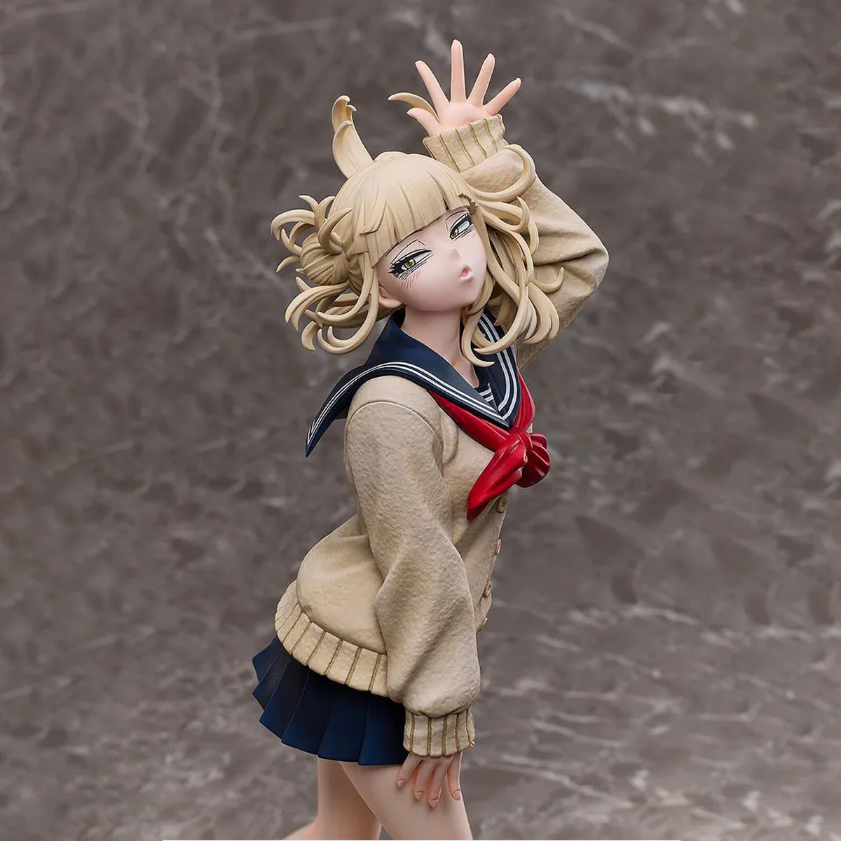 My Hero Academia Himiko Toga Smooch Figure - Image 9